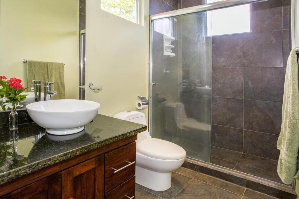 Photo of Bathroom in Damas