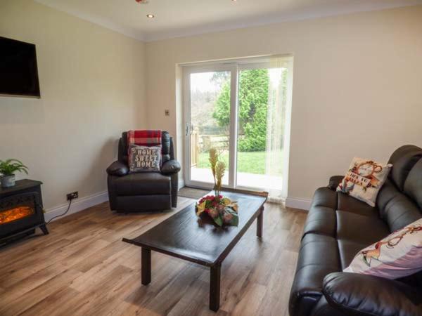 Photo of Livingroom in Pontyclun