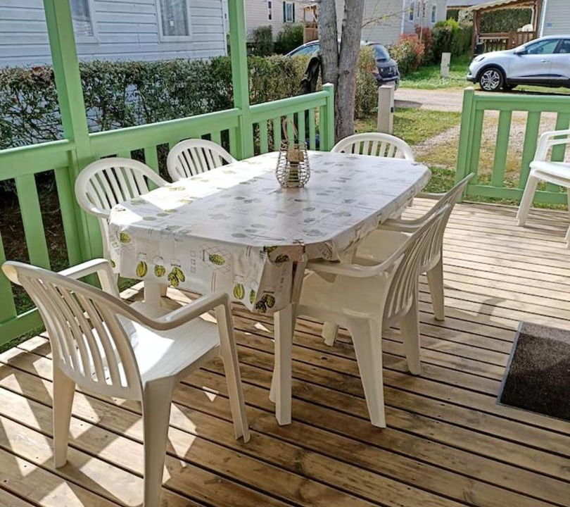 Photo of Patio Balcony in Coulanges