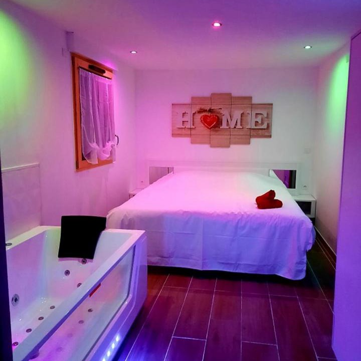 Photo of Bedroom in Thollon-les-Memises