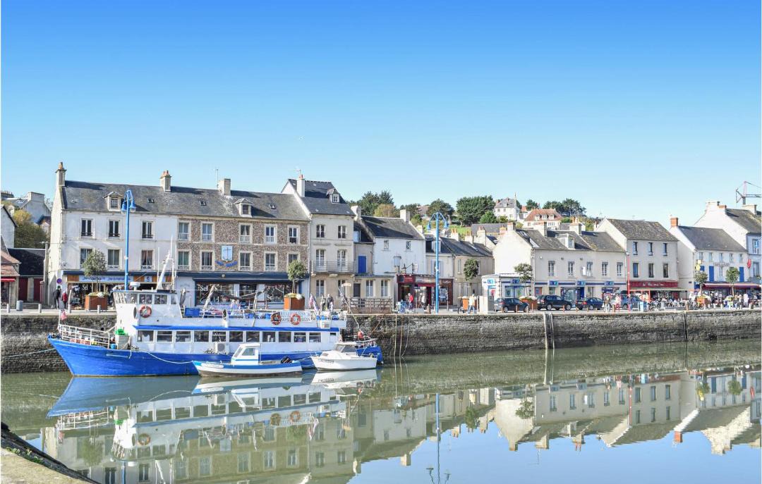 Photo of Others in Port-en-Bessin-Huppain