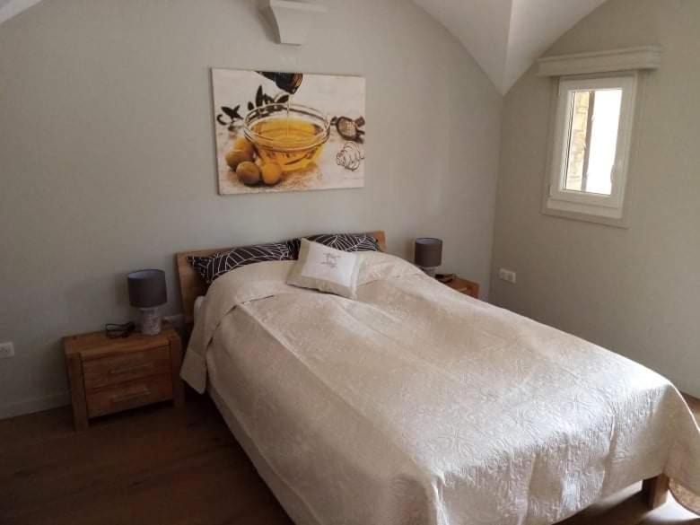 Photo of Bedroom in Entrecasteaux