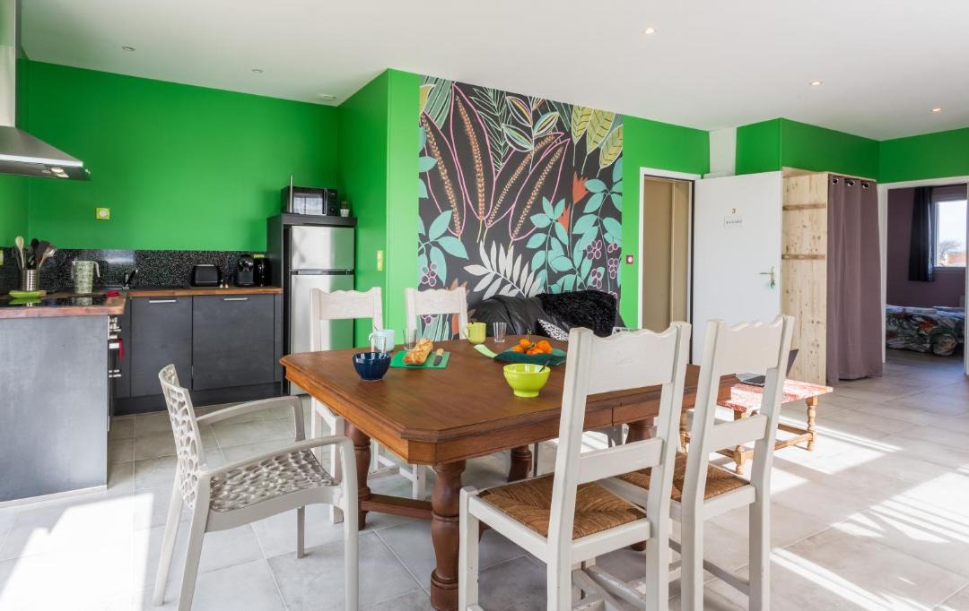 Photo of Livingroom in Saint-Come-de-Fresne