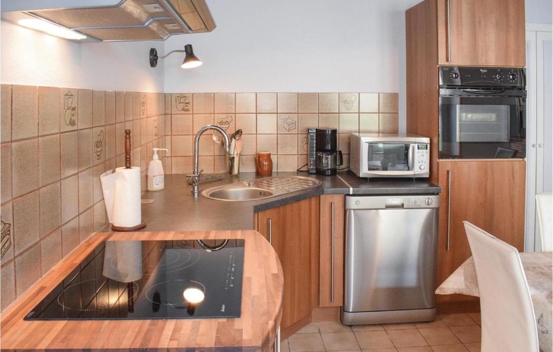 Photo of Kitchen in Sainte-Mere-Eglise