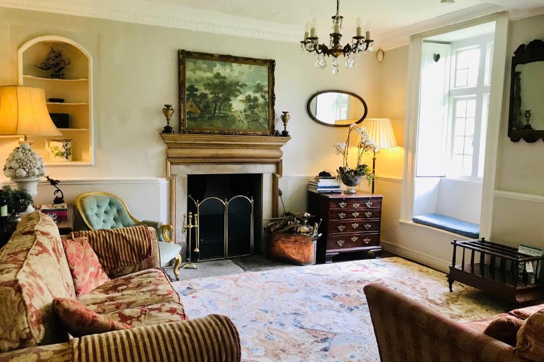 Photo of Livingroom in Buscot