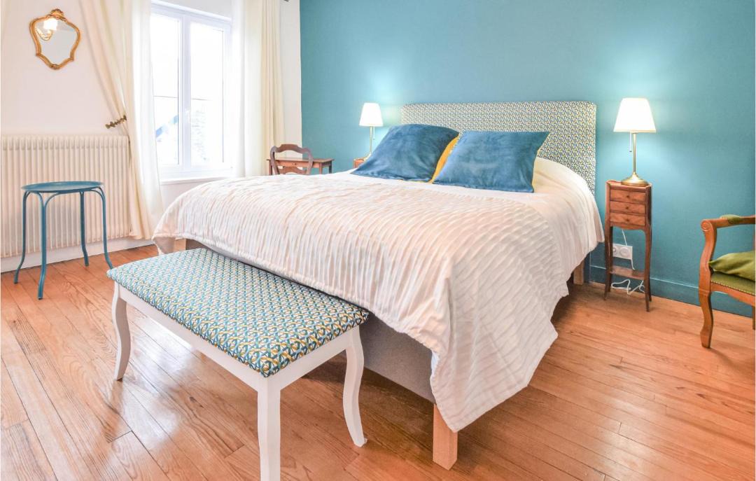 Photo of Bedroom in Anctoville