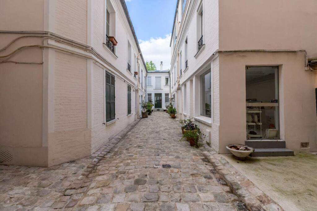Photo of Buildings in Montparnasse