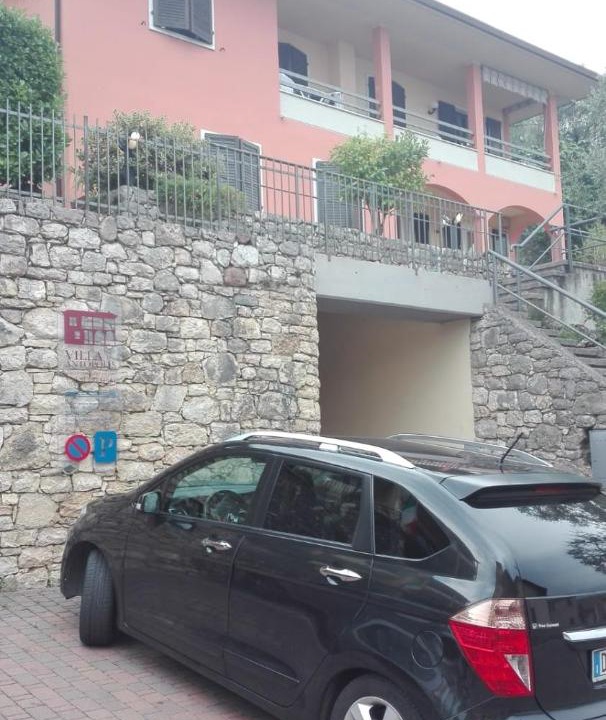 Photo of Others in Cassone