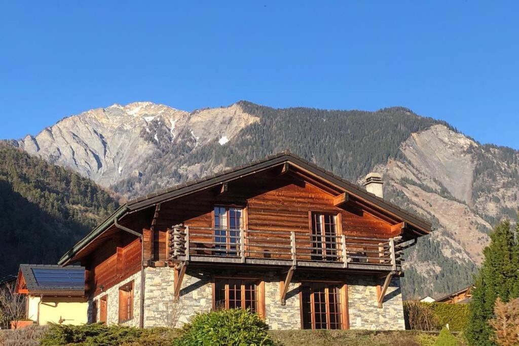 Photo of Buildings in Volleges
