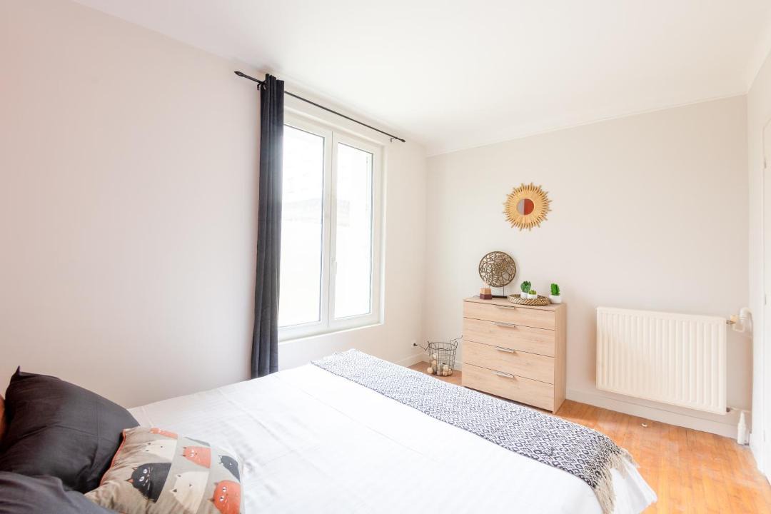 Photo of Bedroom in Downtown