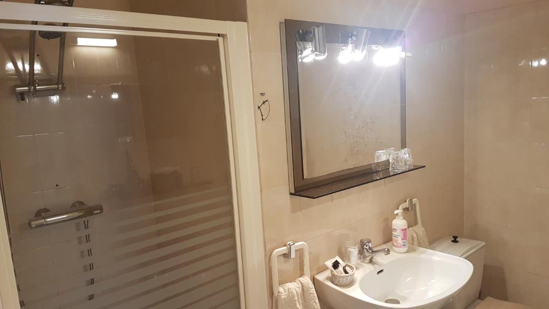 Photo of Bathroom in Chantonnay
