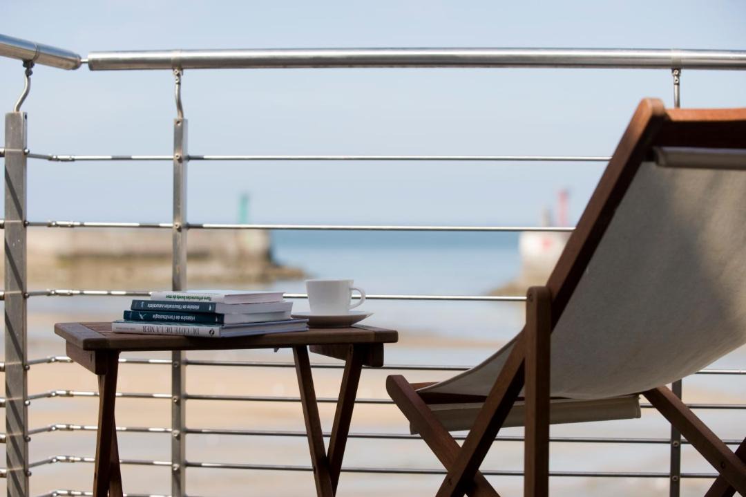 Photo of Patio Balcony in Port-en-Bessin-Huppain