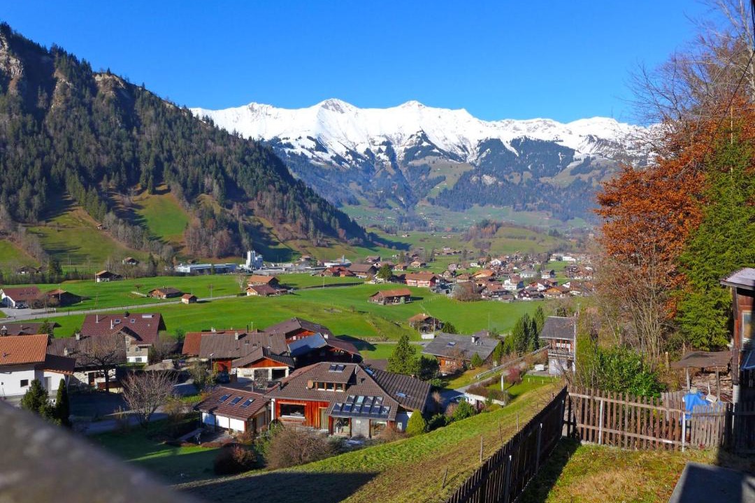 Photo of Others in Kandergrund