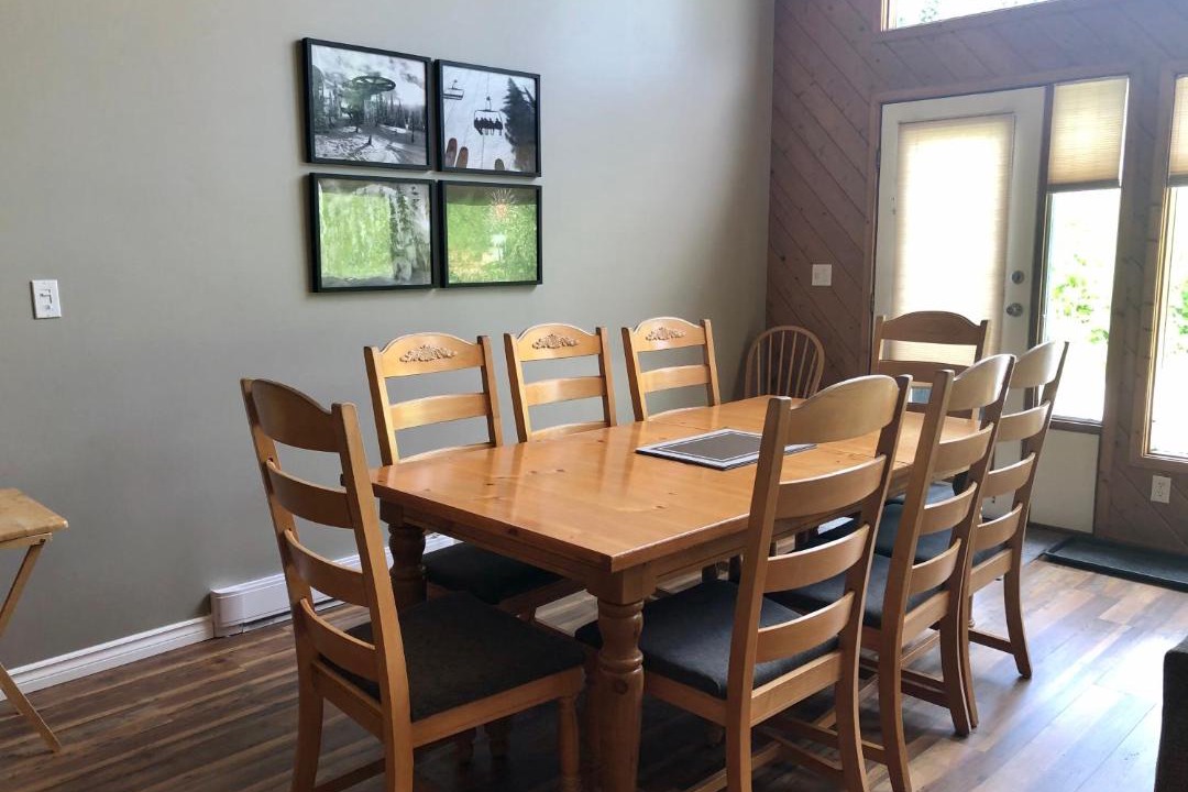 Photo of Livingroom in Silver Star Mountain