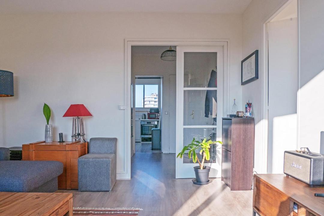 Photo of Livingroom in Parc-de-Montsouris