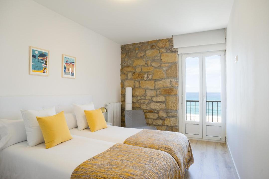 Photo of Bedroom in Gros