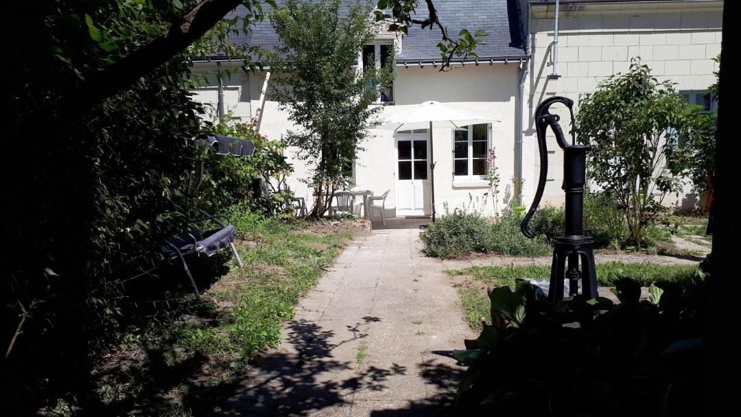 Photo of Buildings in Huismes