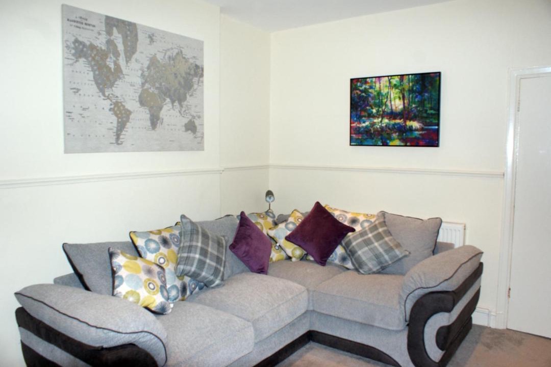 Photo of Livingroom in Baglan