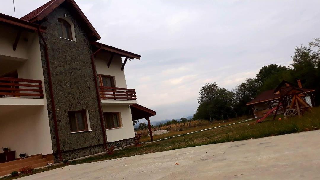 Photo of Others in Polovragi