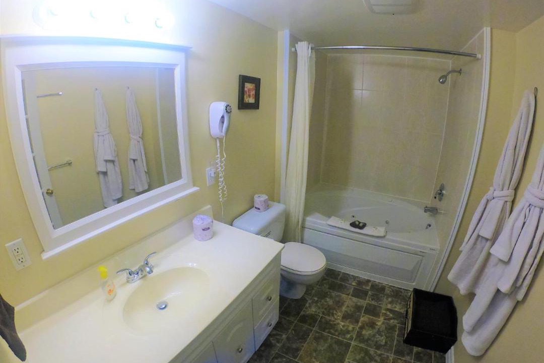 Photo of Bathroom in Wiarton