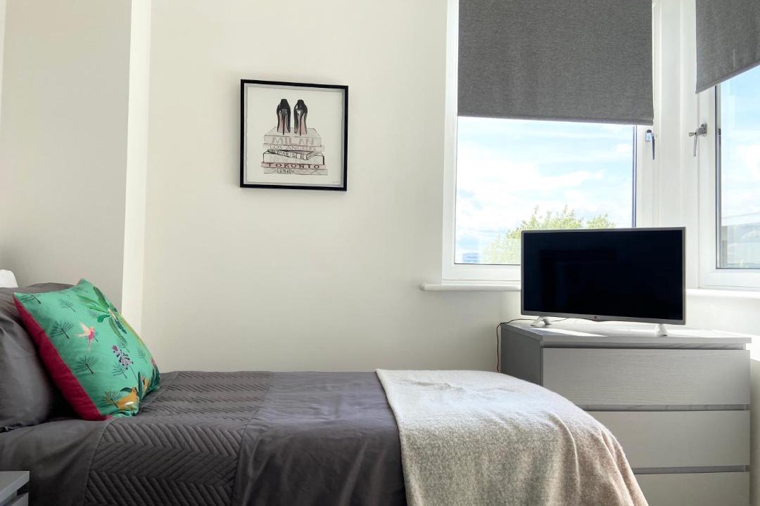 Photo of Bedroom in Southampton City Centre