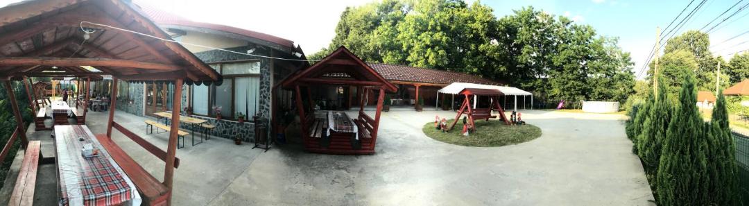Photo of Others in Polovragi