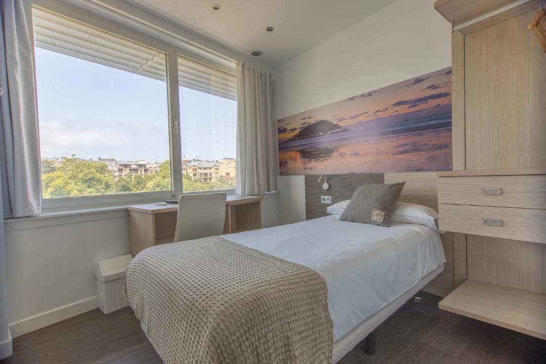 Photo of Bedroom in Egia
