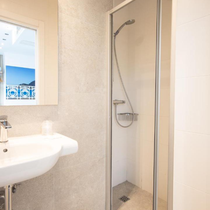 Photo of Bathroom in Egia