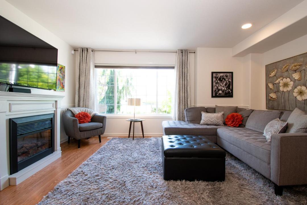 Photo of Livingroom in Okanagan-Similkameen