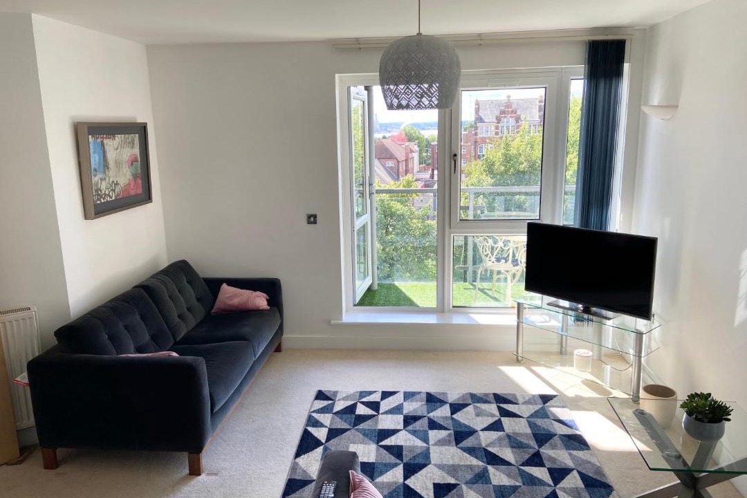 Photo of Livingroom in Southampton City Centre