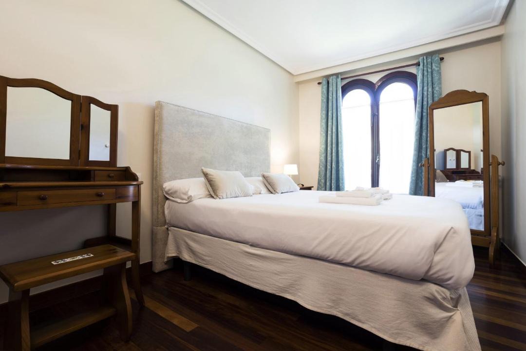 Photo of Bedroom in Hondarribia