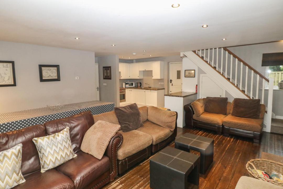 Photo of Livingroom in Farley