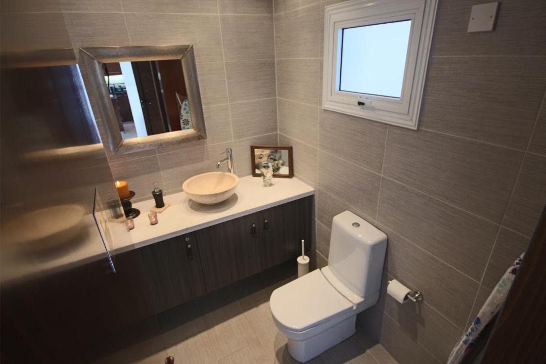 Photo of Bathroom in Pernera