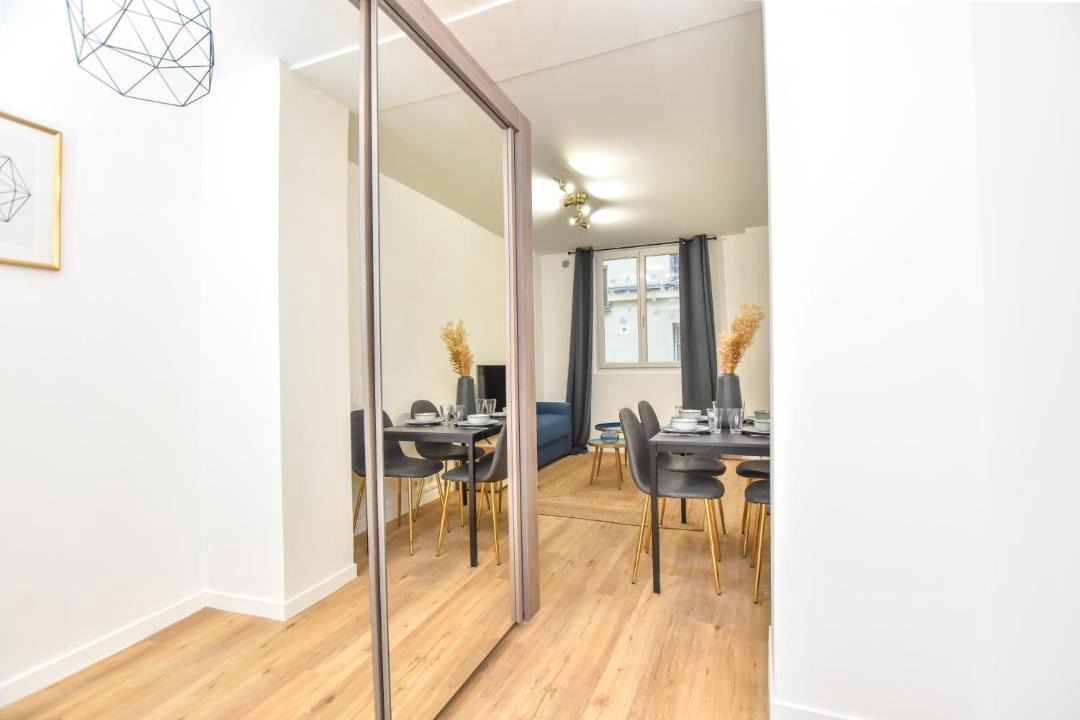 Photo of Livingroom in Quartier Saint-Ambroise