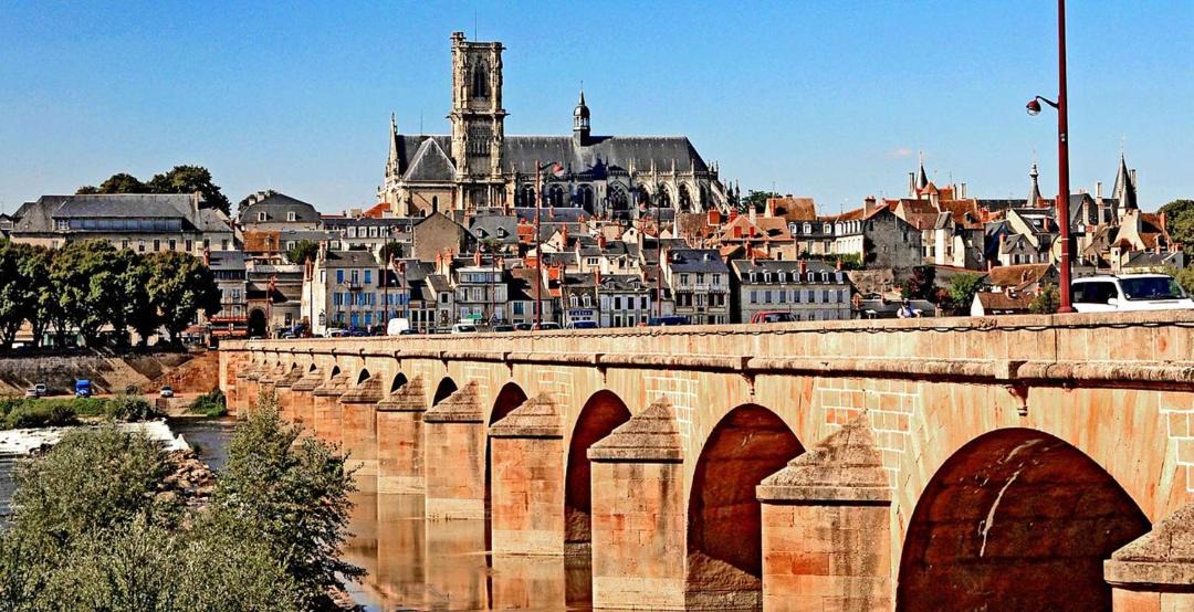 Photo of Buildings in Nevers