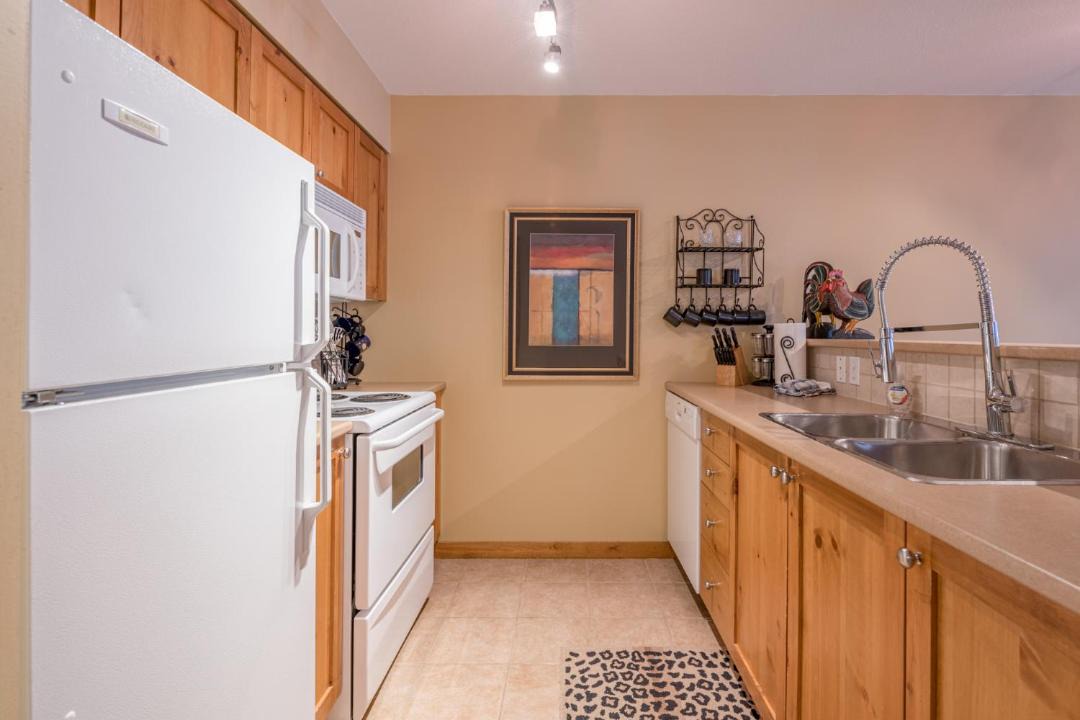 Photo of Kitchen in Silver Star Mountain
