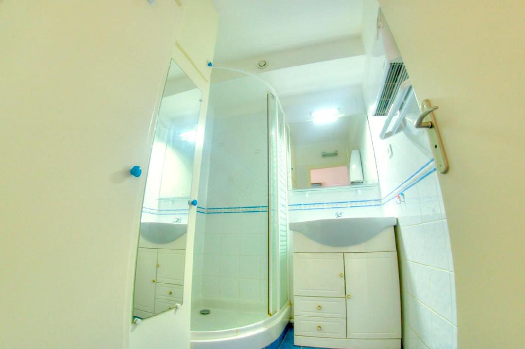 Photo of Bathroom in Palavas-les-Flots