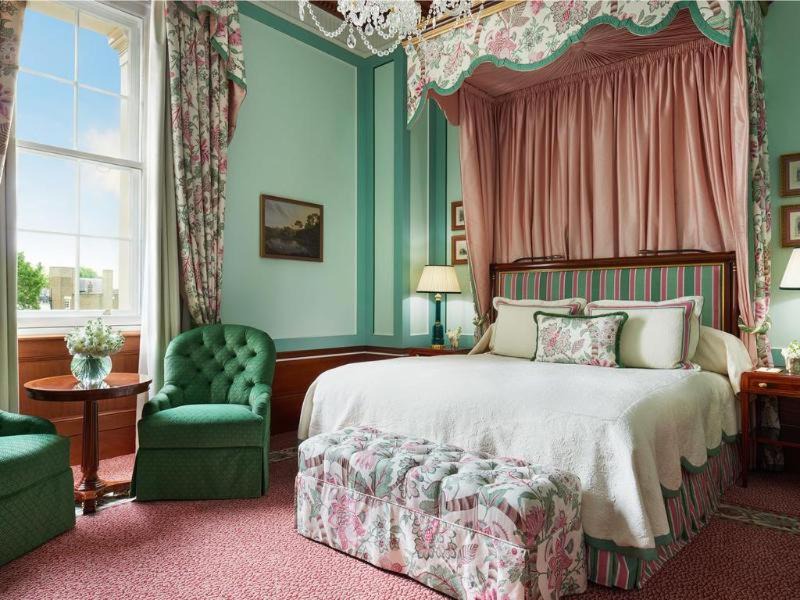 Photo of Bedroom in Knightsbridge