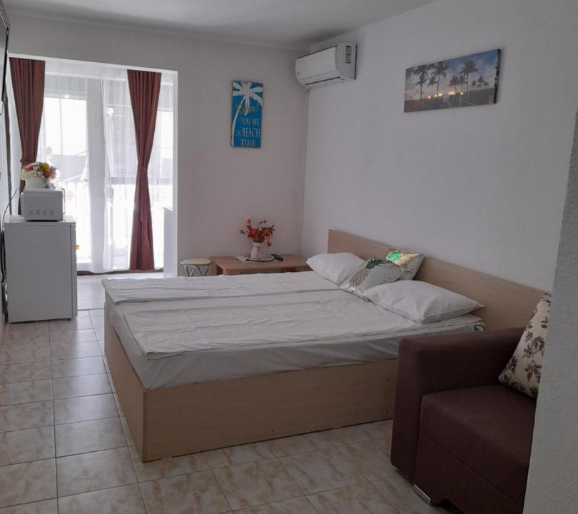 Photo of Bedroom in Saturn