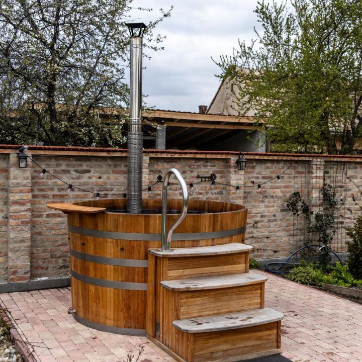 Photo of Others in Buzsak