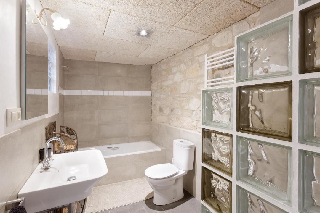 Photo of Bathroom in Girona