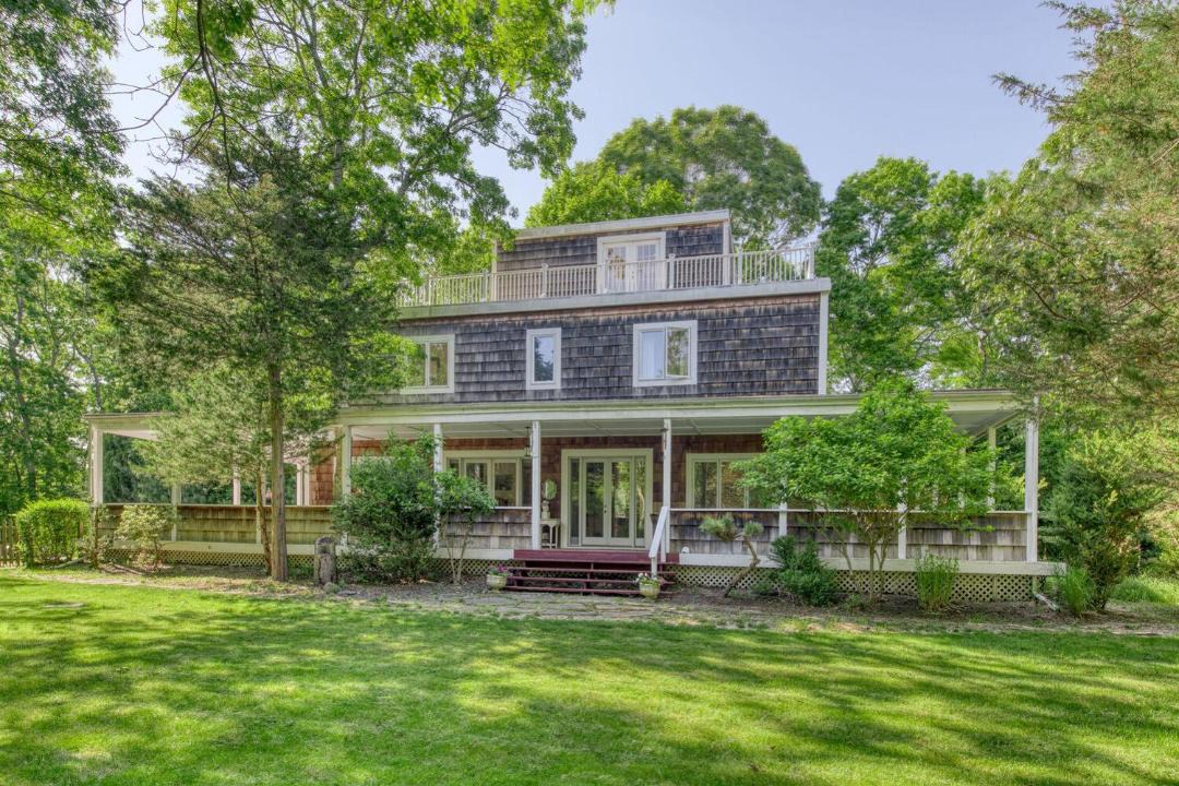 Photo of Buildings in Sagaponack