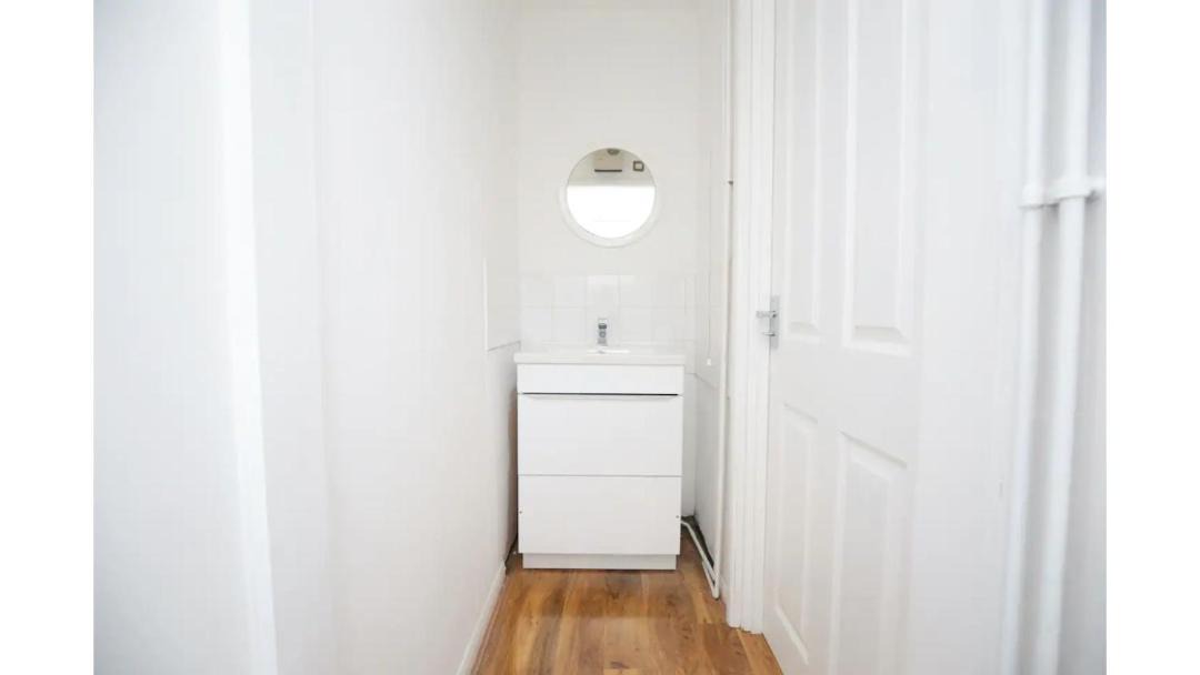 Photo of Bathroom in Oxford