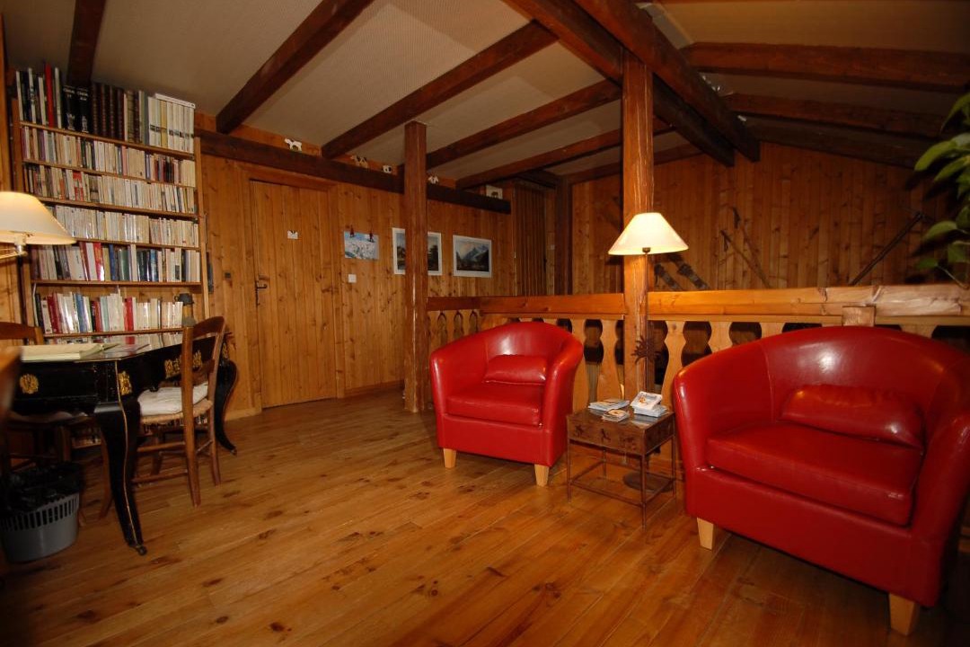 Photo of Livingroom in Thones