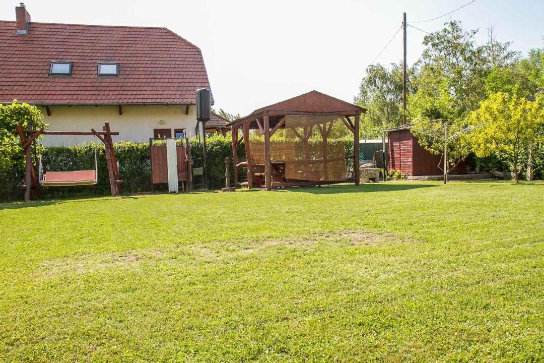 Photo of Buildings in Balatonmariafurdo