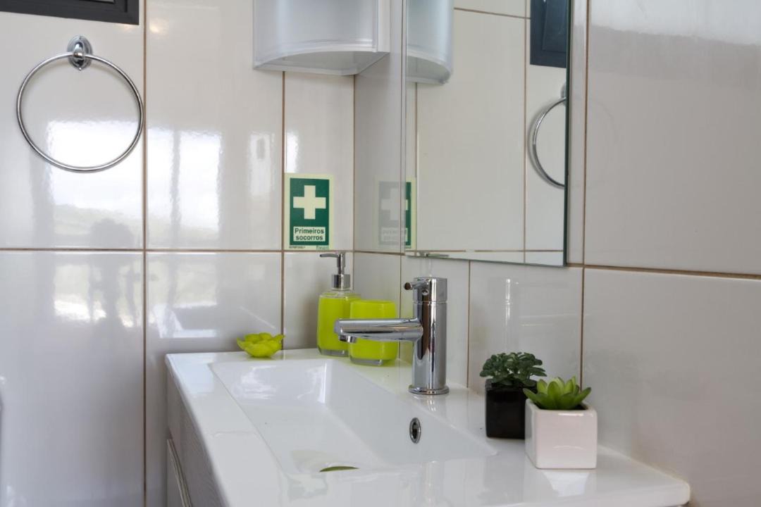 Photo of Bathroom in Faja da Ovelha