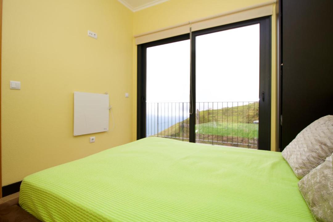 Photo of Bedroom in Faja da Ovelha