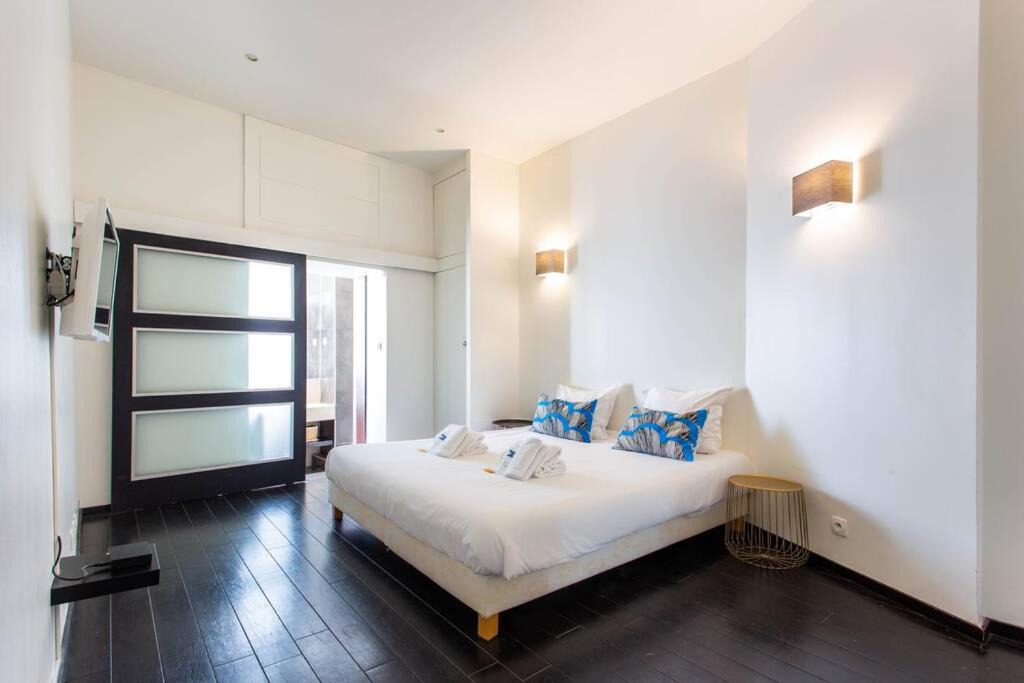 Photo of Bedroom in Strasbourg -Saint-Denis