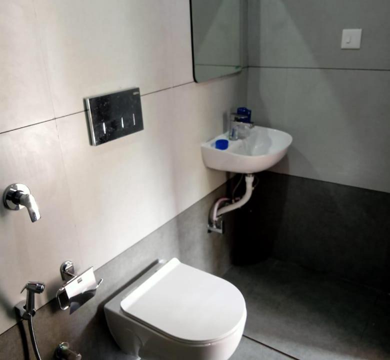 Photo of Bathroom in Elappara