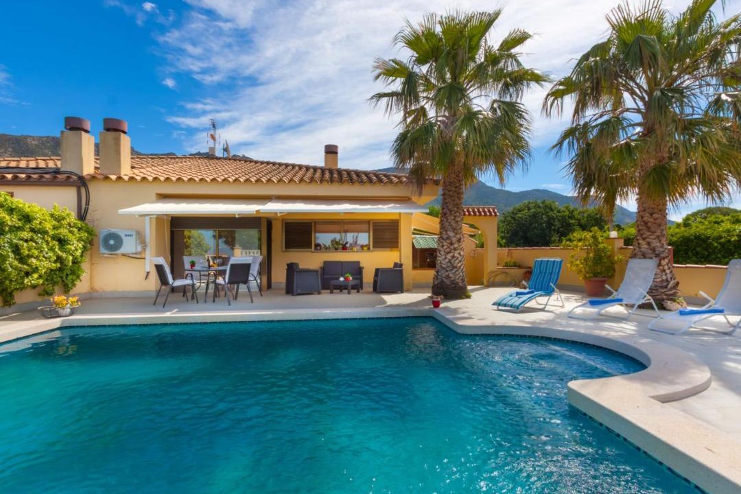Photo of Outdoor in Palau-Saverdera